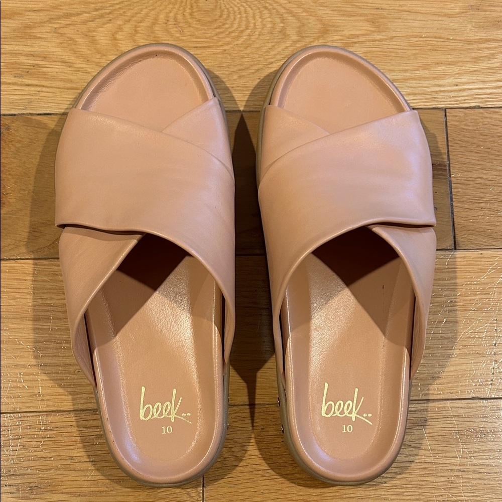 Beek Women's Hen Slide Sandals